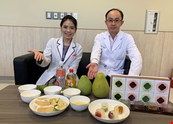 中秋要謹「腎」水晶月餅低磷低鉀低鹽低蛋白
