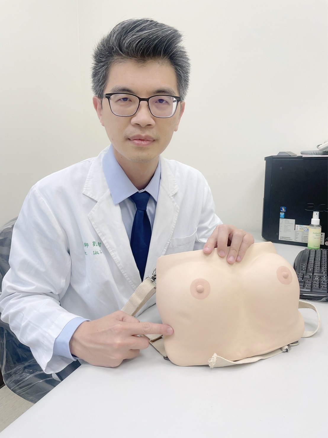 32歲乳癌患者化療及雙標靶 四個月後甩掉癌細胞